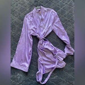 Lavender Purple Satin Savage X Fenty Silk Long Sleeve Wrap Robe with Tie